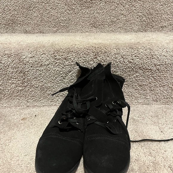 Combat Boots - Picture 5 of 12